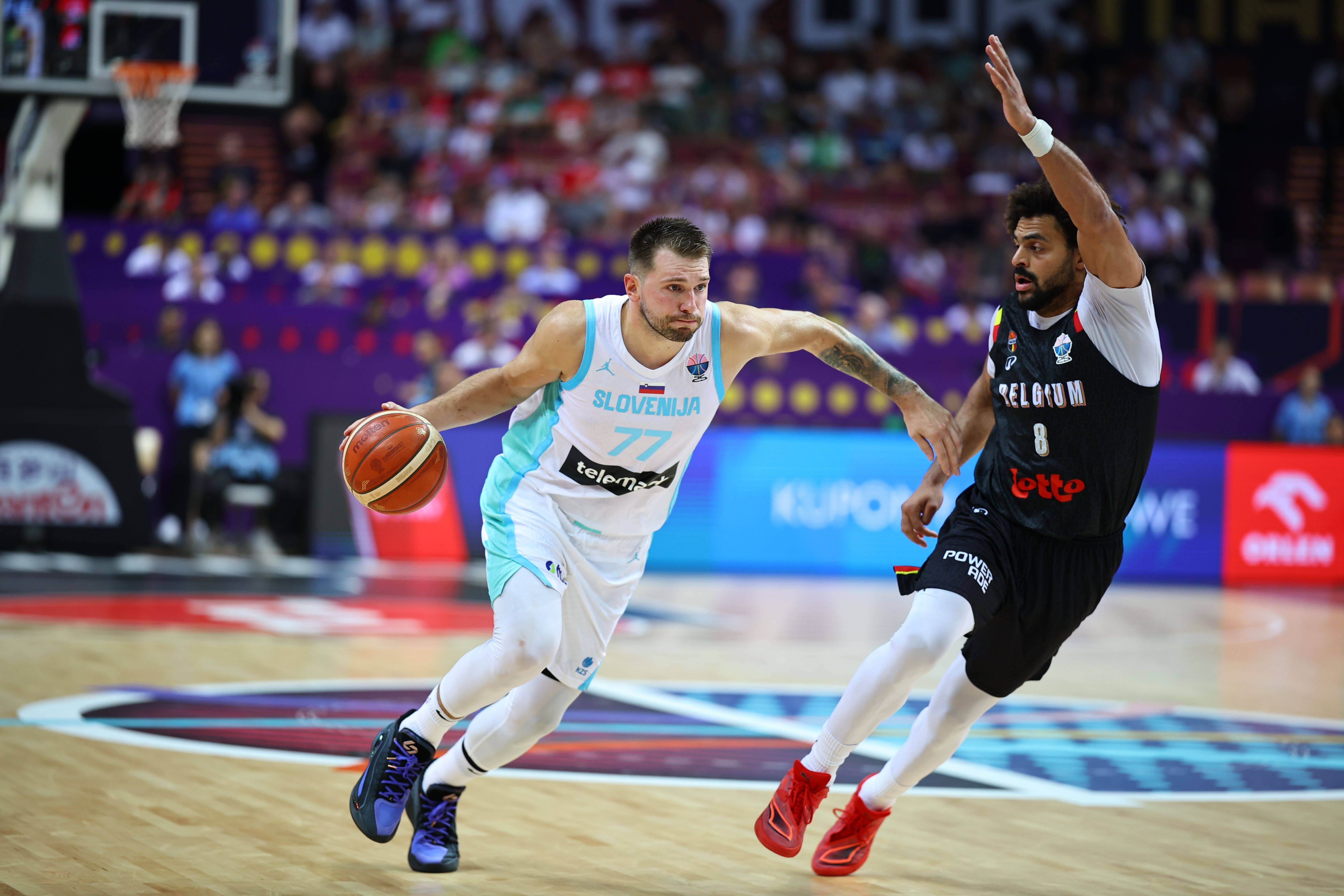 亚博体育-关于东契奇在巴黎圣日耳曼比赛中大胜，绝杀引发热议！的信息